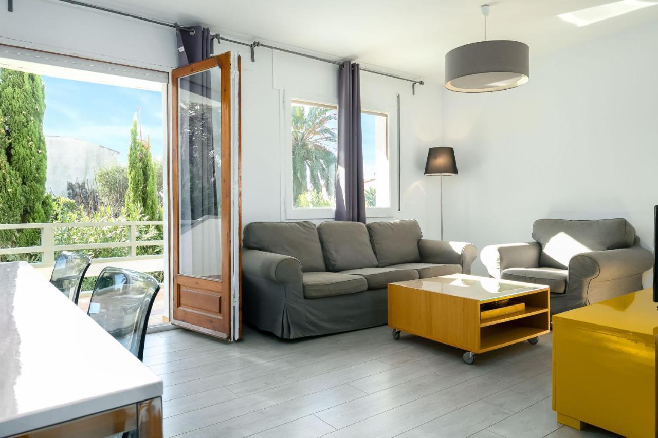 Cargols De Mar Villa Empuriabrava Exterior photo